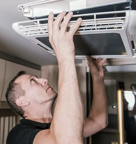  Professional Licensed And Insured Cleaners in Taylorsville, UT